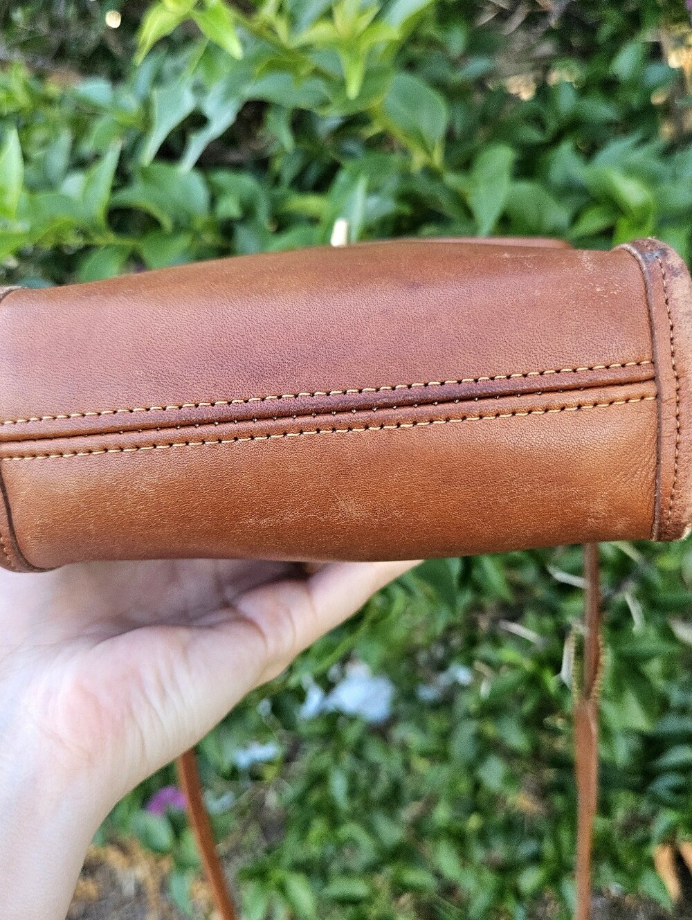 Vintage Coach Scooter Bag 9893 British Tan Leather Pre-1994 Hangtag Crossbody - Picture 6 of 12